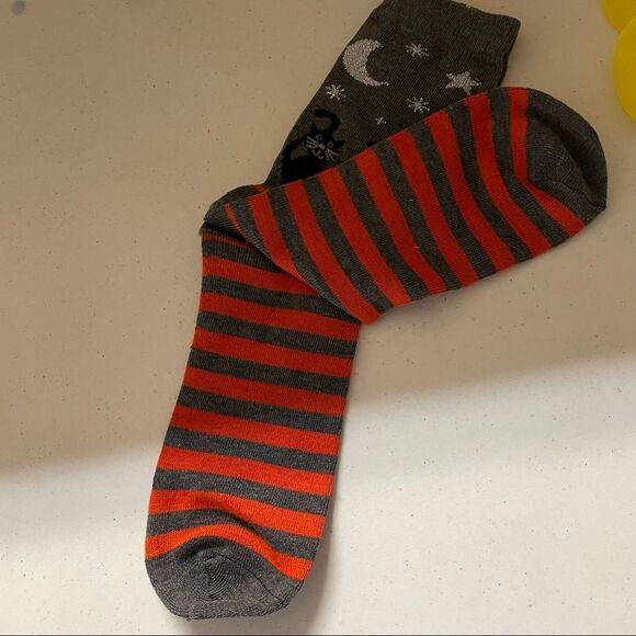 Halloween cat socks  - Picture 4 of 4